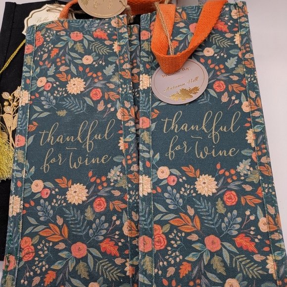 Set Of 6 Fall Themed Wine Gift Bags & Boxes - Picture 2 of 7